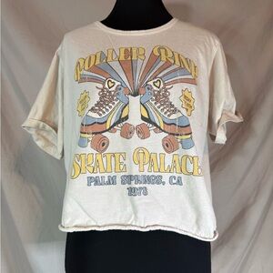 Altar’d State Vintage Roller Rink Graphic Cropped Tee – Medium 🎡✨